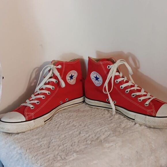 Converse Unisex High Top Sneakers - Picture 1 of 7
